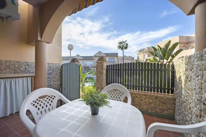 Apartamento La Barrosa Chiclana de la Frontera Exterior photo