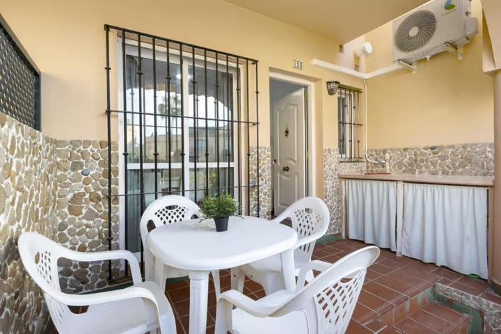 Apartamento La Barrosa Chiclana de la Frontera Exterior photo
