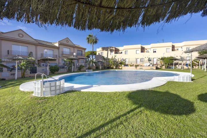 Apartamento La Barrosa Chiclana de la Frontera Exterior photo